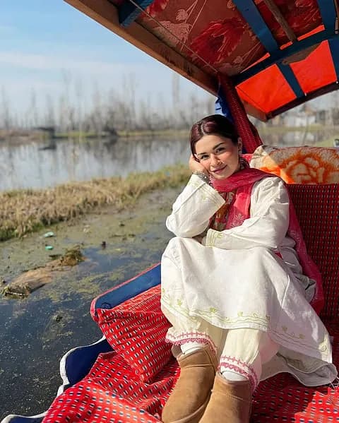 Top 5 Places to Visit in Kashmir You Cannot Miss